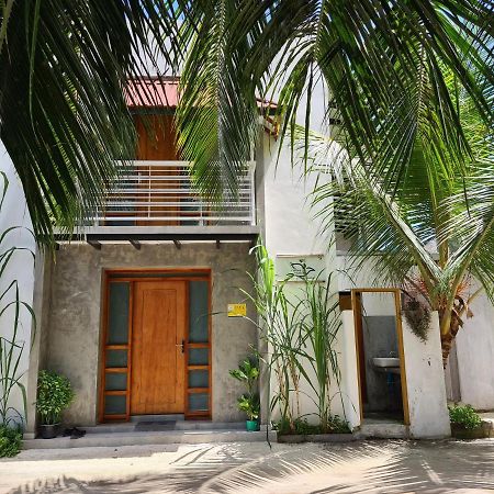Dhooni Finolhu Guesthouse Maalhos  Dış mekan fotoğraf