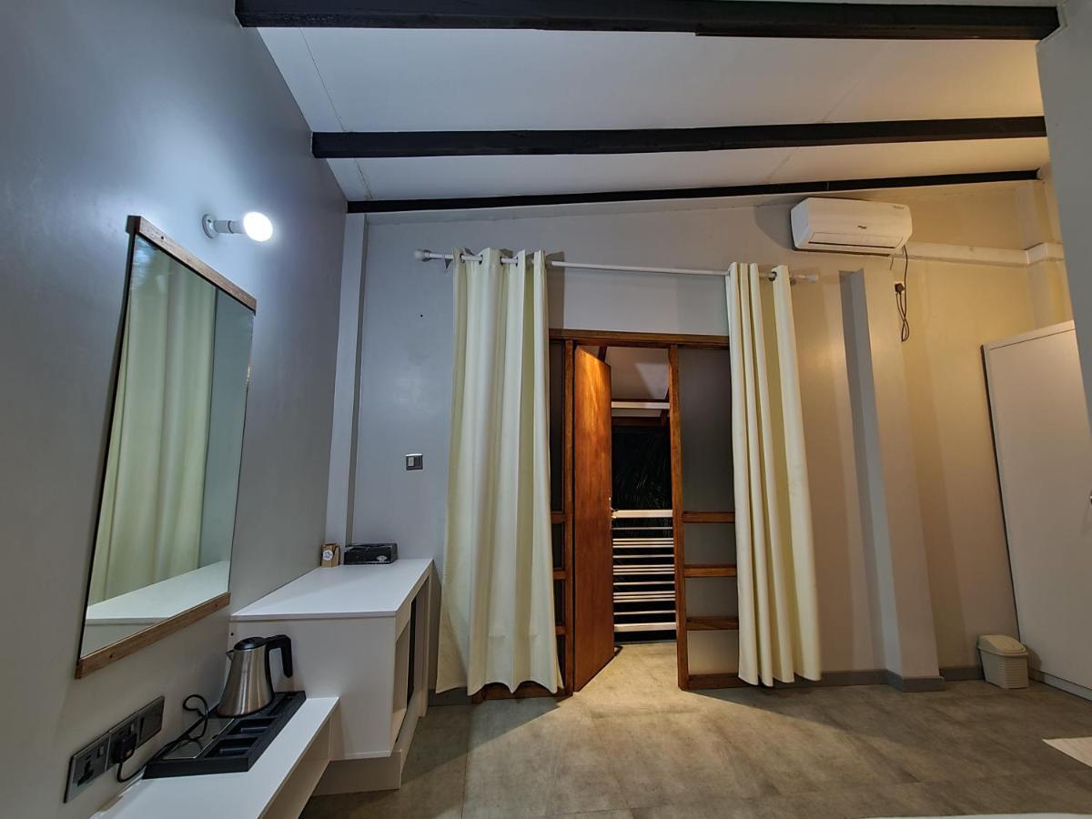 Dhooni Finolhu Guesthouse Maalhos  Dış mekan fotoğraf
